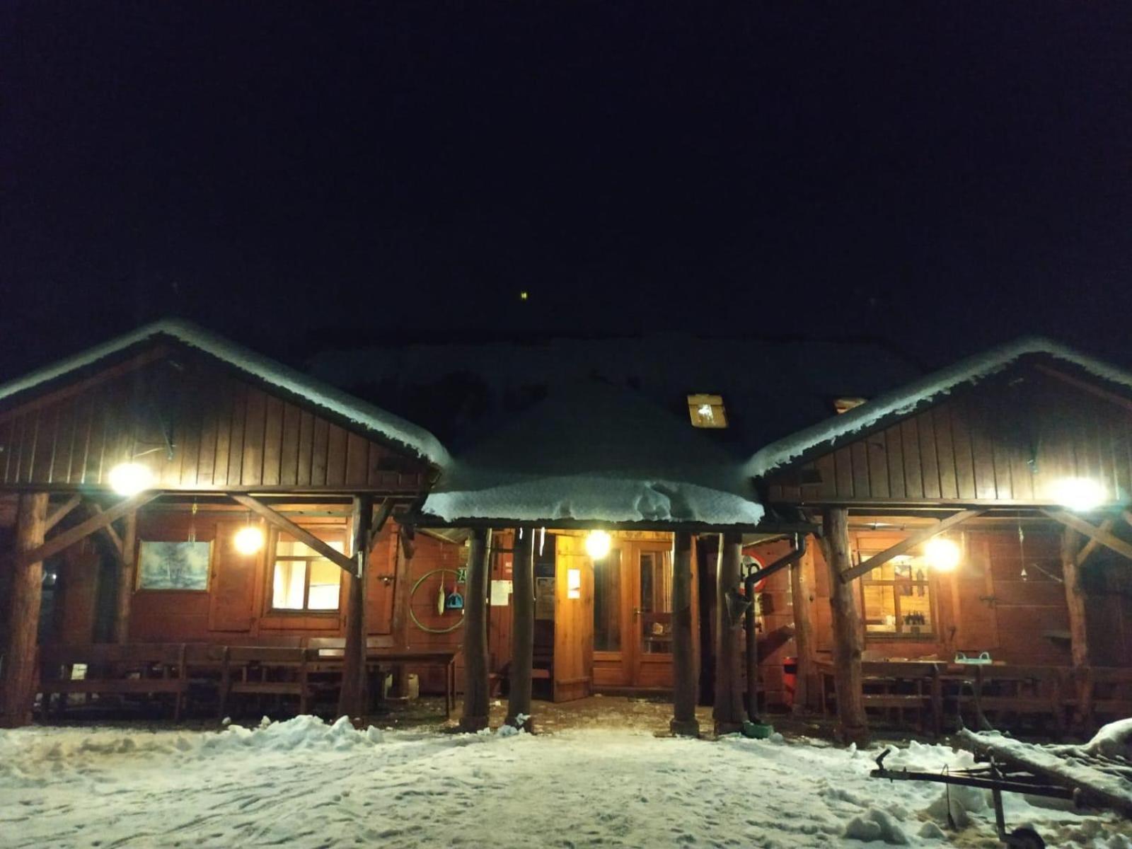 Gajówka Sajczyce - gospodarstwo agroturystyczne Chełm Exterior foto